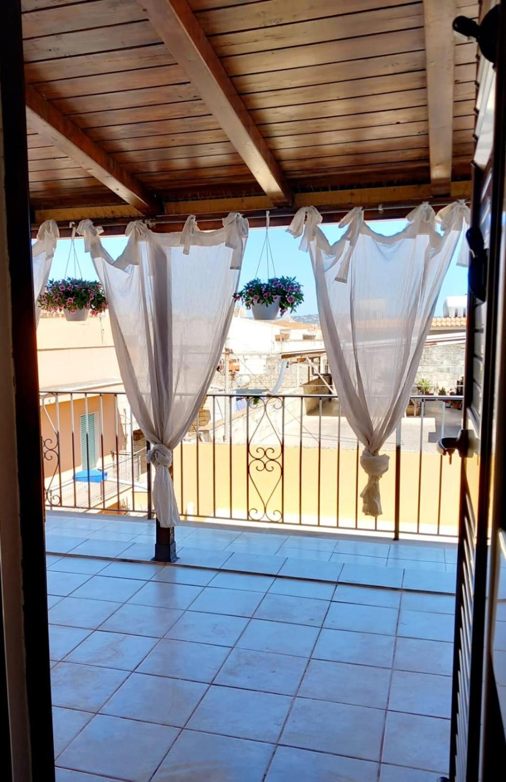Da Mari -A Due Passi Dal Mare Apartment Доналуката Екстериор снимка