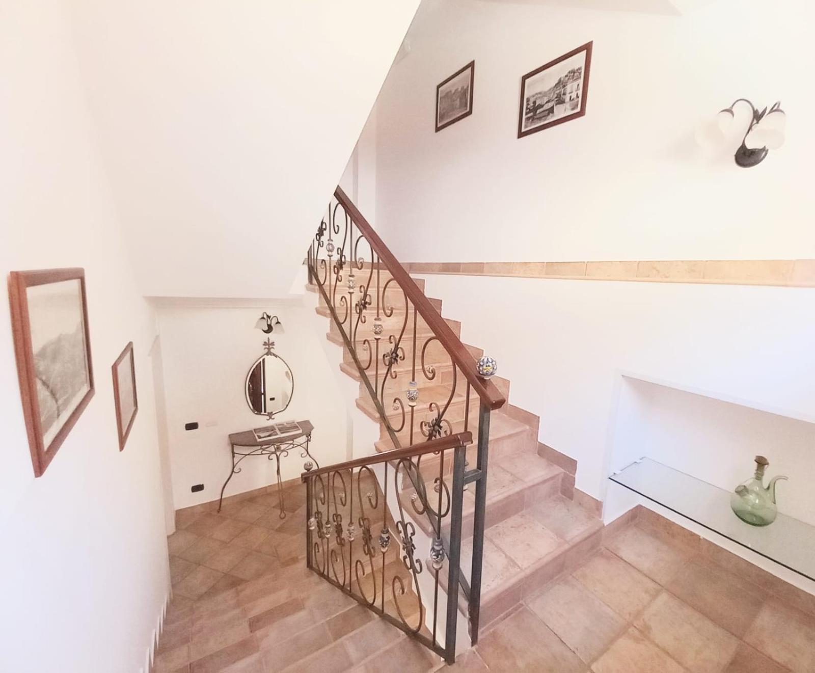 Da Mari -A Due Passi Dal Mare Apartment Доналуката Екстериор снимка